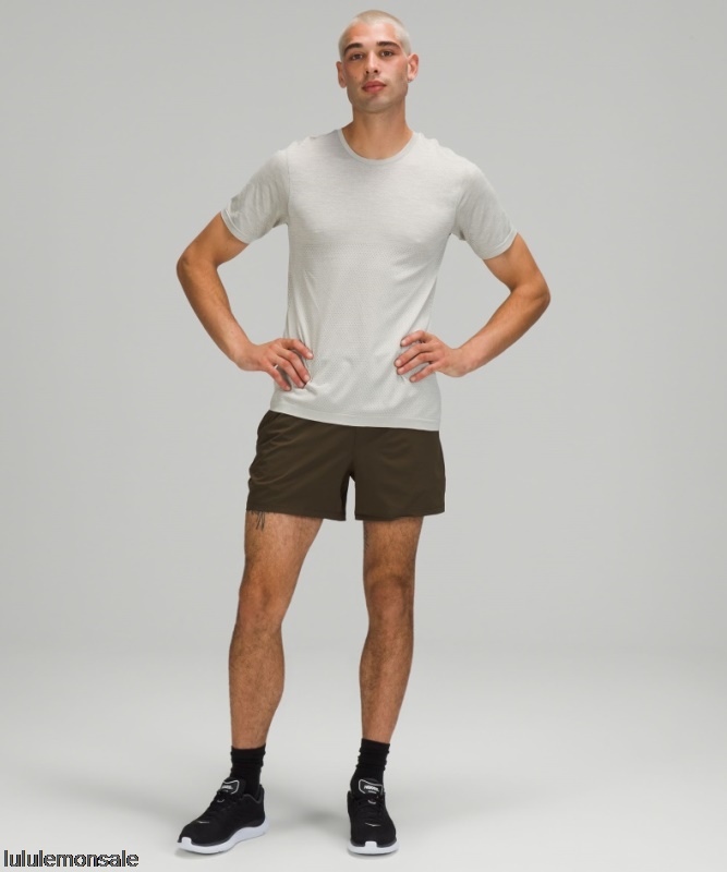 Lululemon Deutschland DELULU861 | Pace Breaker Linerless Short 5 Dunkeloliv